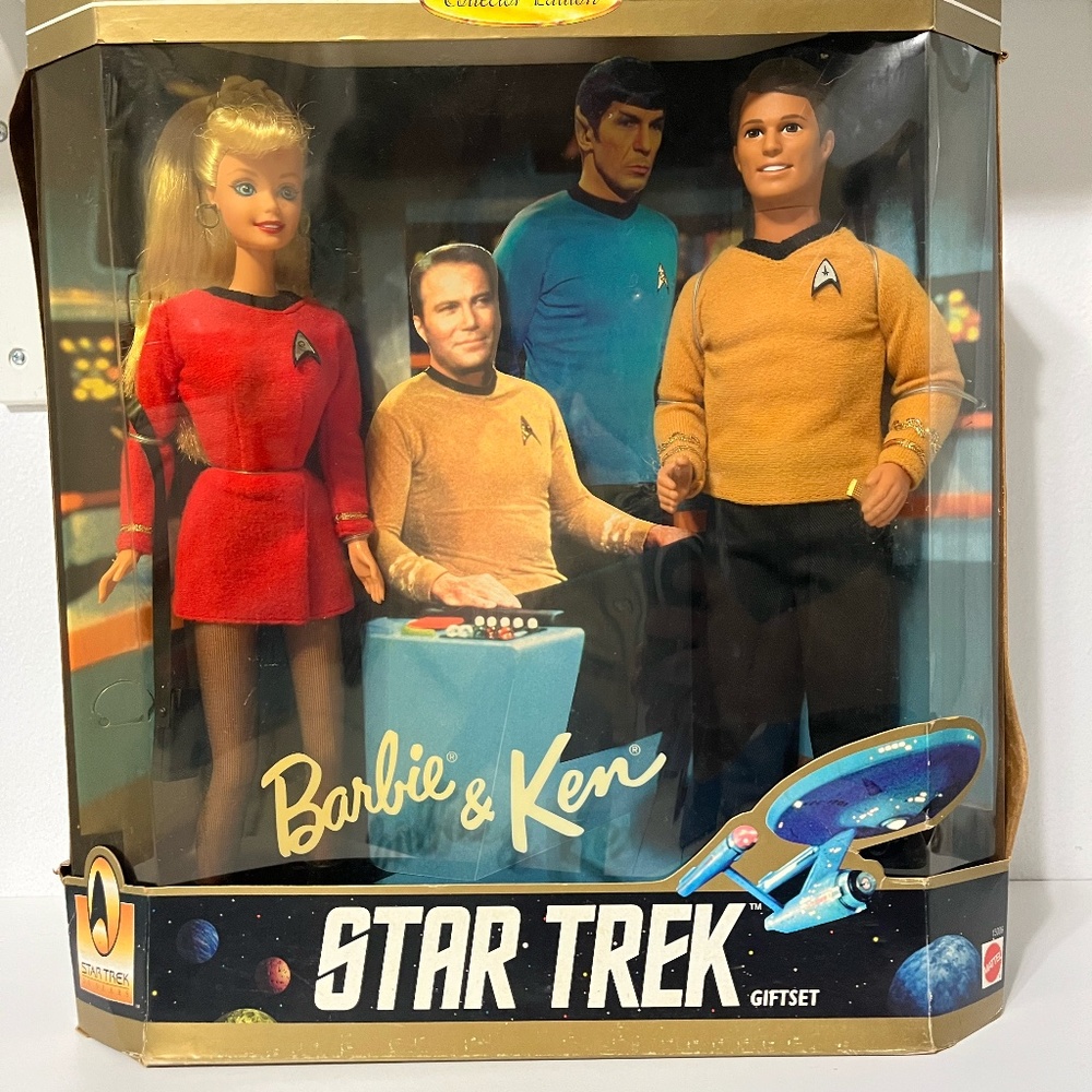 Star Trek Barbie and Ken 1996